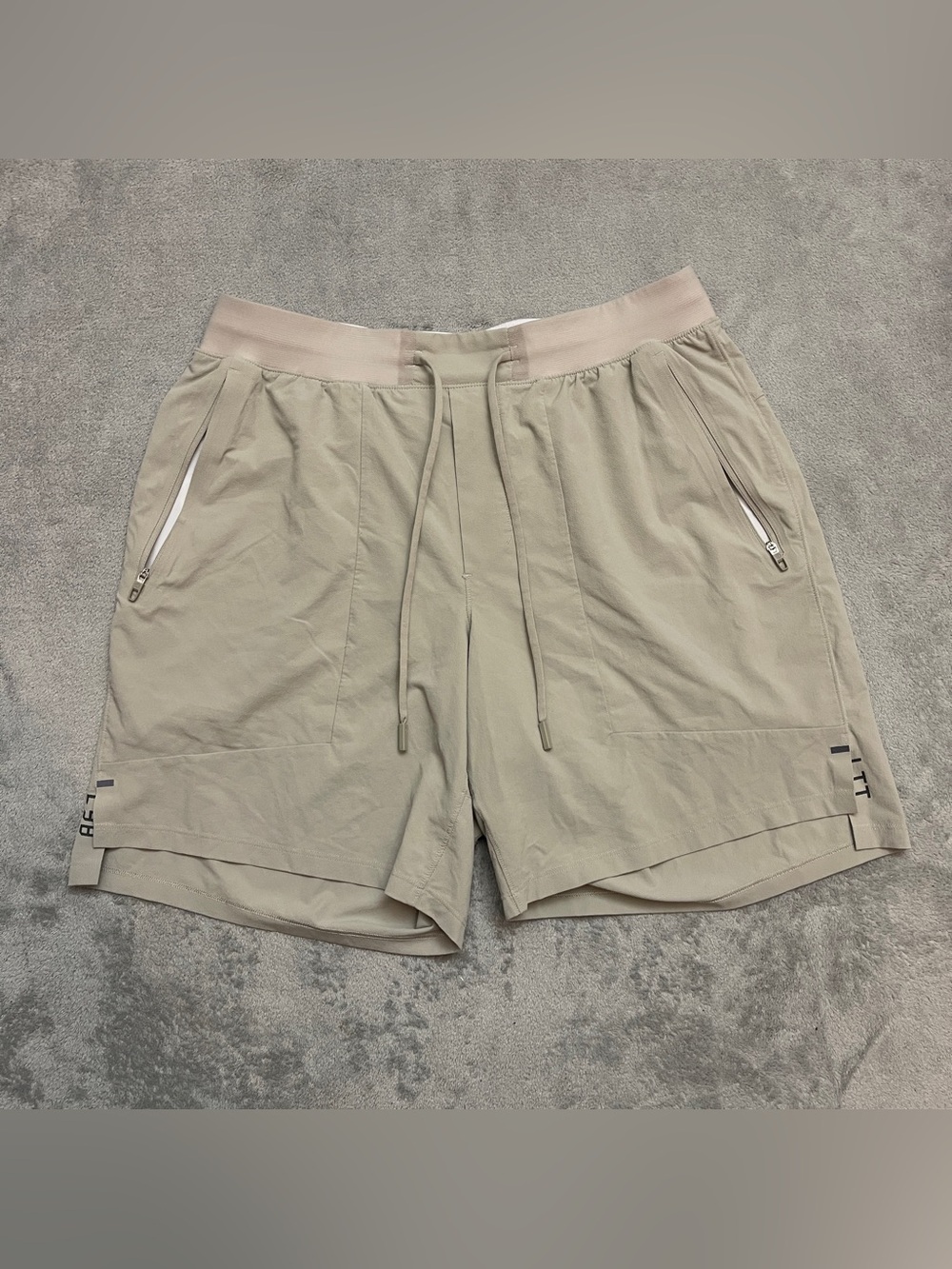 Lululemon License to Train Linerless Short 7" Large Raw Linen Beige